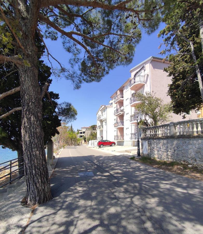 Apartment Lori Crikvenica Buitenkant foto