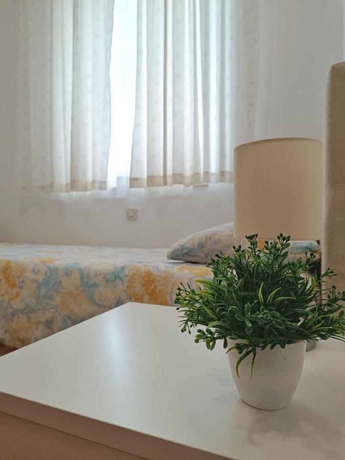 Apartment Lori Crikvenica Buitenkant foto
